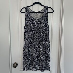 H&M Navy and White Floral Dress